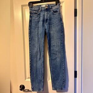 Stradivarius Women's Mom Slim Jeans Size 4
